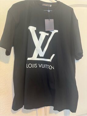 New mens Louis Vuitton Men's Black Logo T-Shirt
